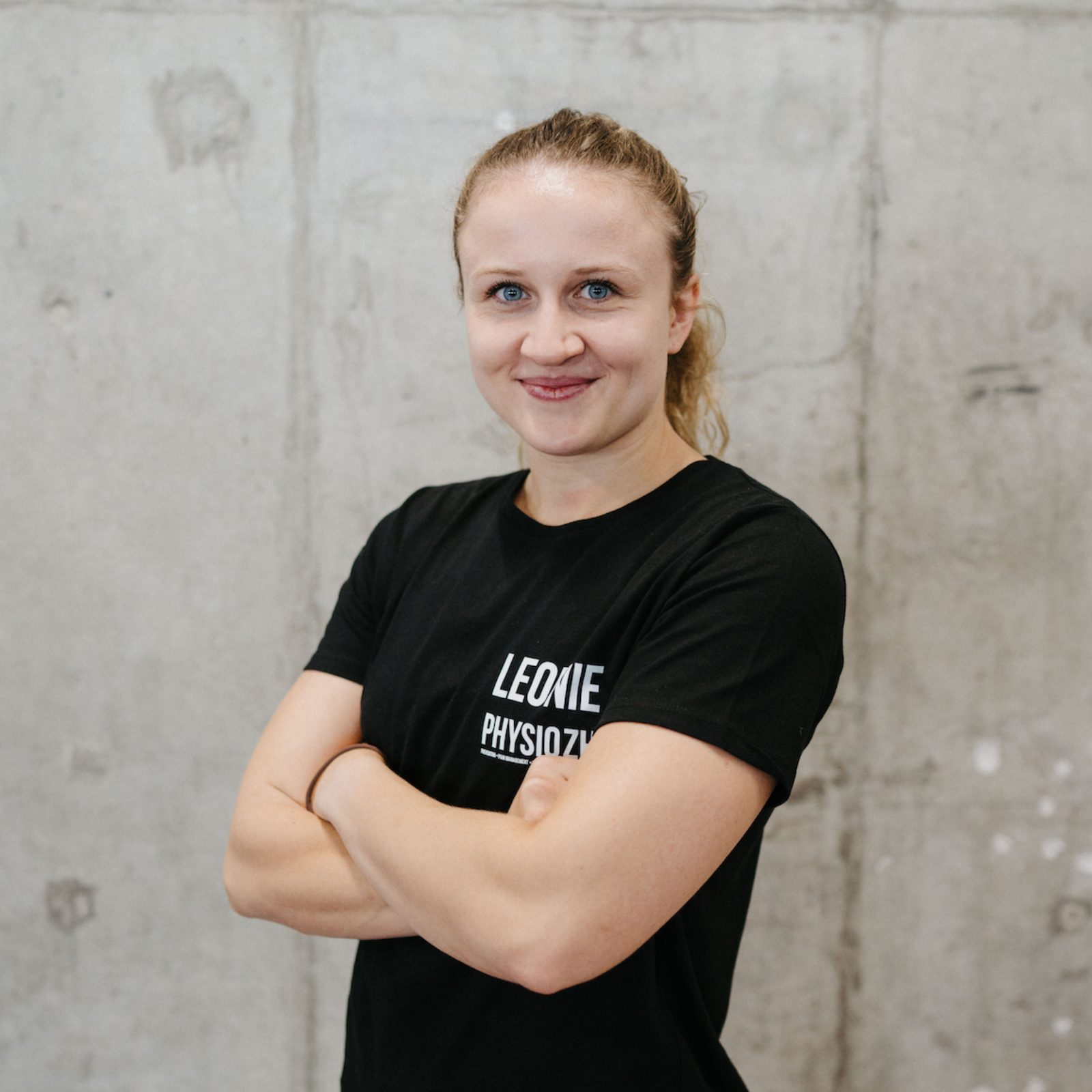 LEONIE AELLEN